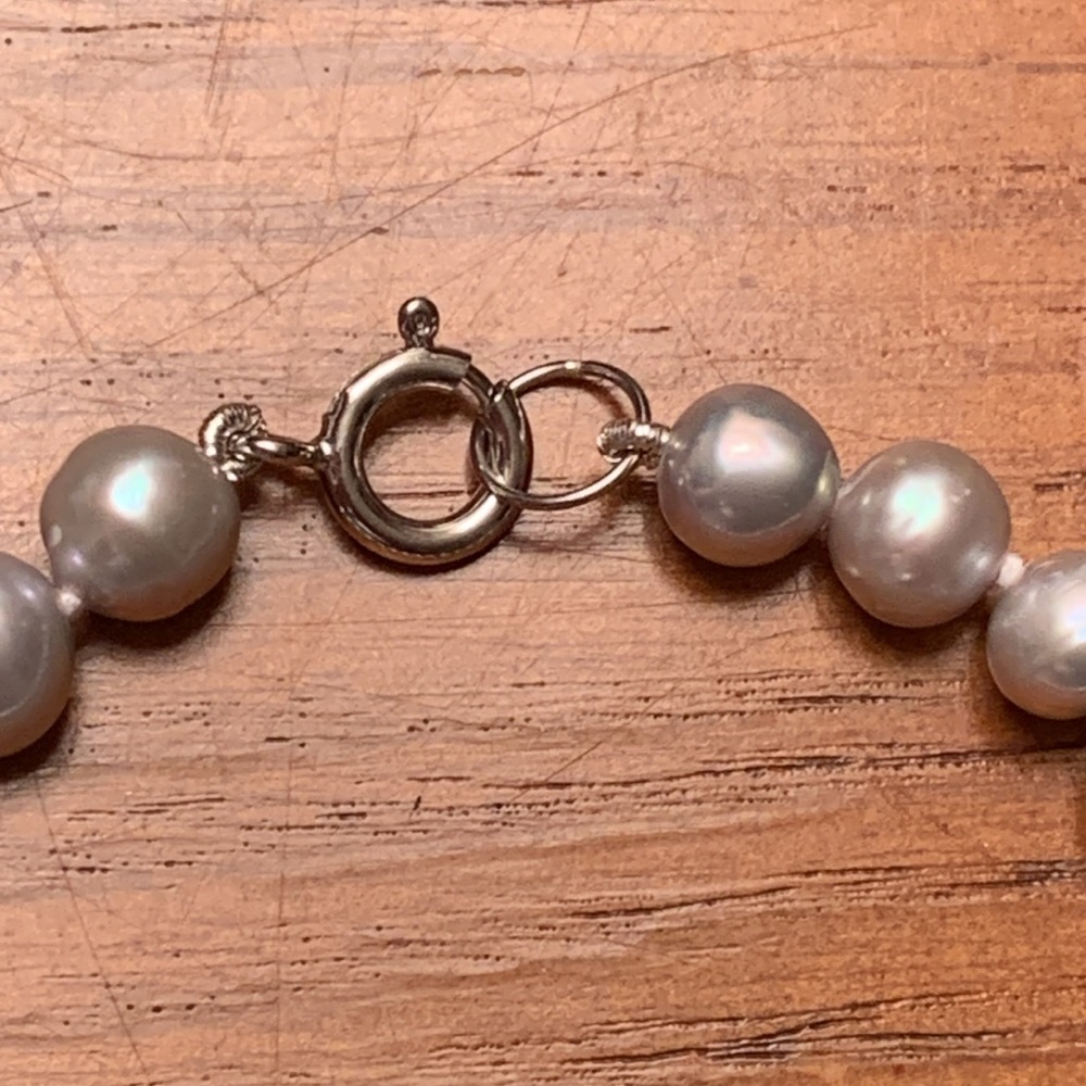 Natural 8 mm Gray Pearl 7" Bracelet Sterling Silver 925 hand knotted - Picture 5 of 7
